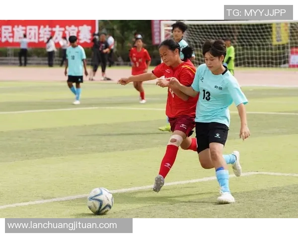 国家培养的足球明星如何影响青少年体育发展与国家形象提升